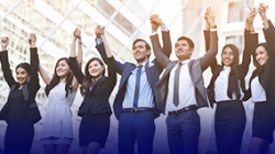 2019���Ϧ���¾���ս�����һ�ߵĲ�����Ե��